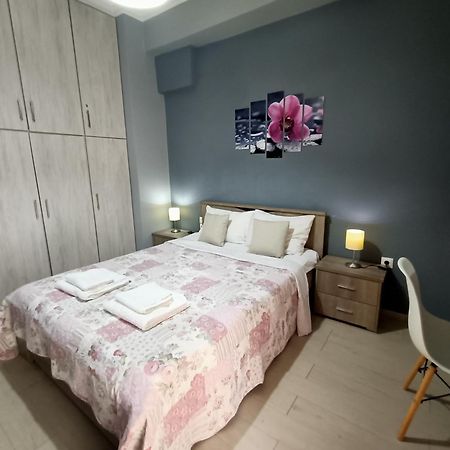Appartamento Couple'S Escape Atene Esterno foto