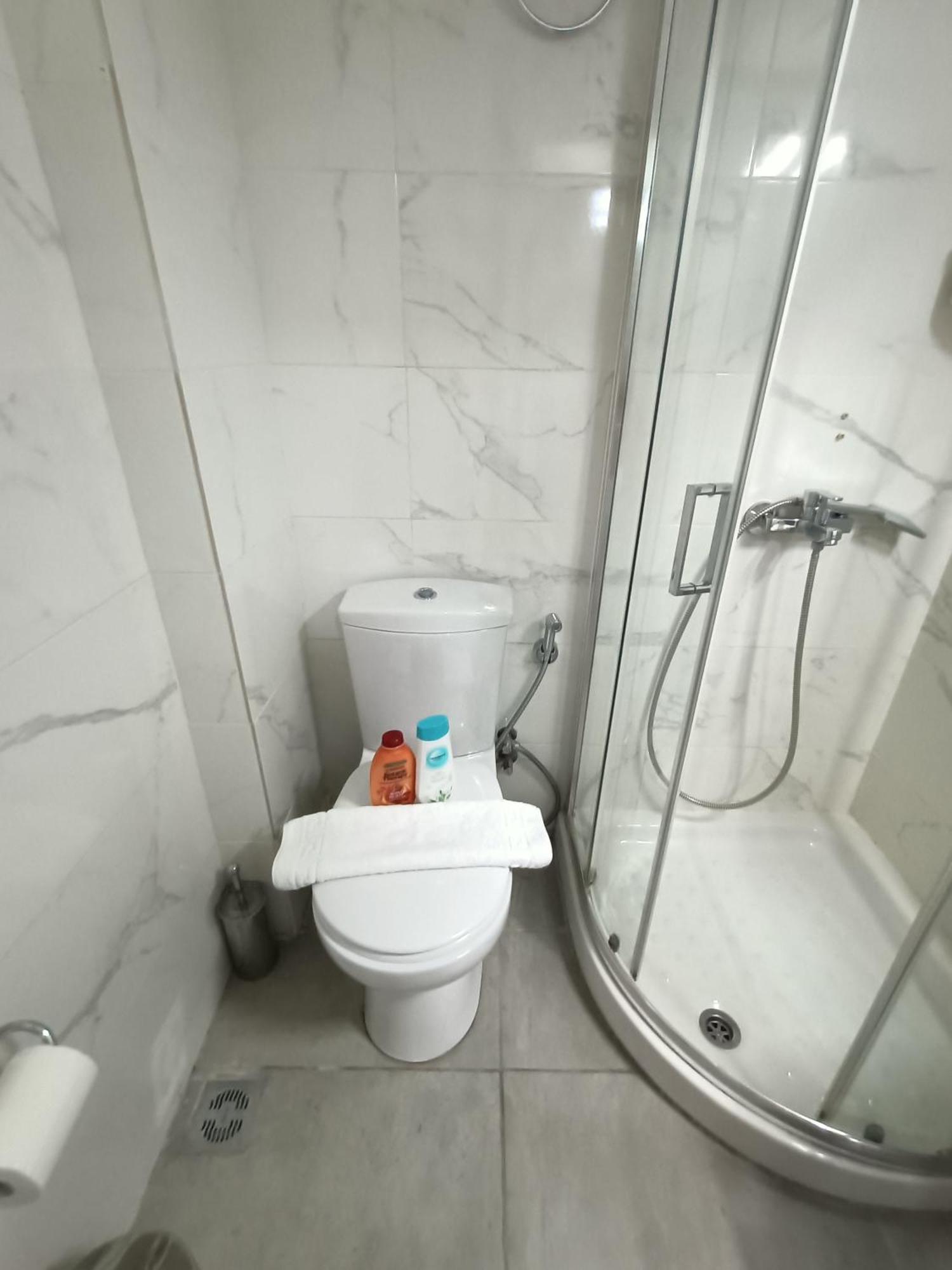 Appartamento Couple'S Escape Atene Esterno foto